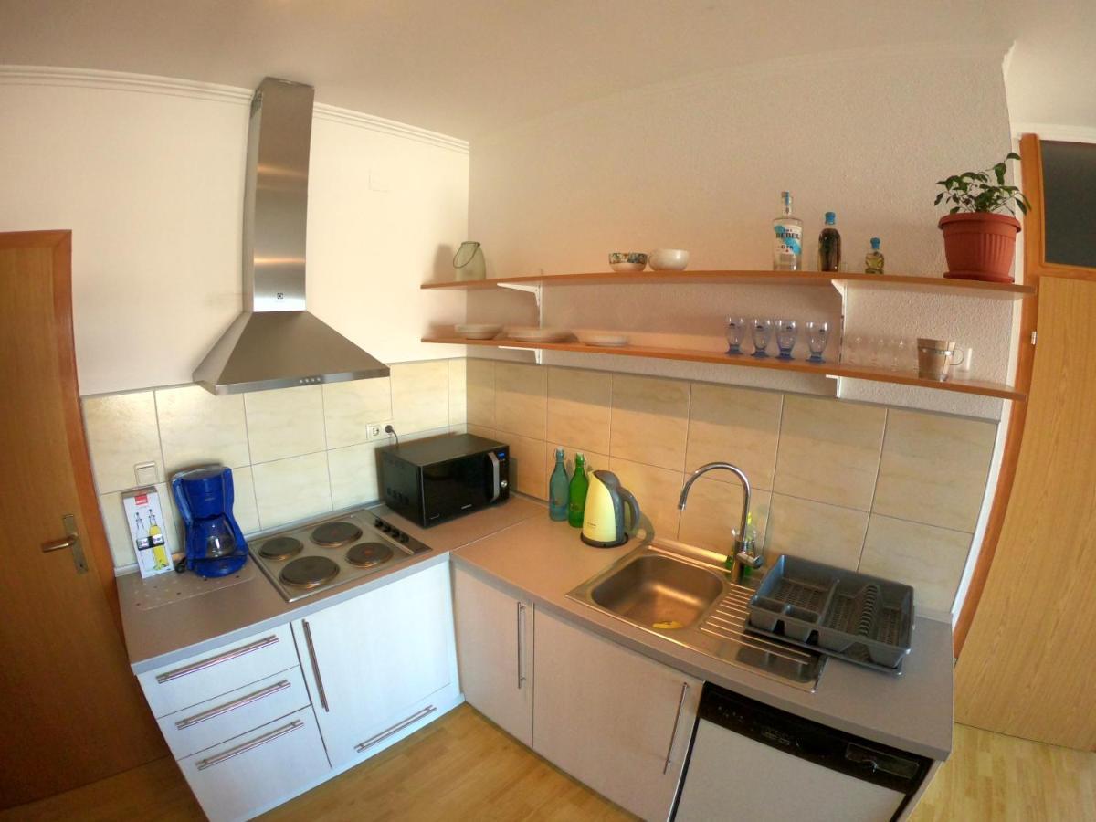 Apartment Ivan-Experience 3 Bedrooms 루브스키 외부 사진