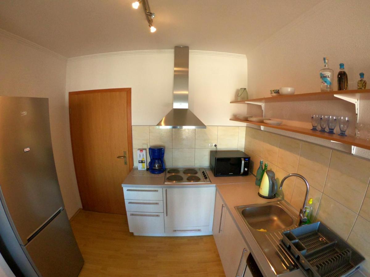 Apartment Ivan-Experience 3 Bedrooms 루브스키 외부 사진